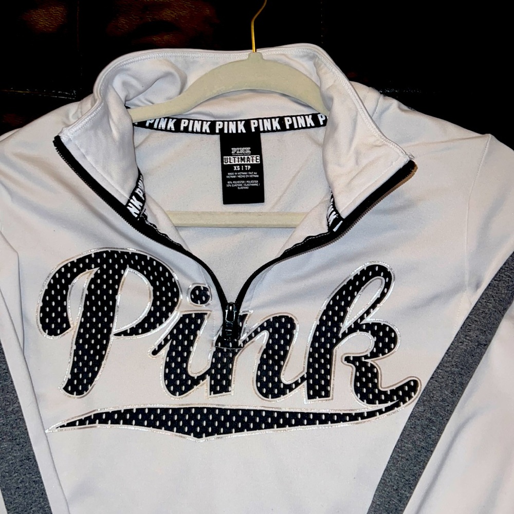 PINK/Victorias Secret white and black pull over